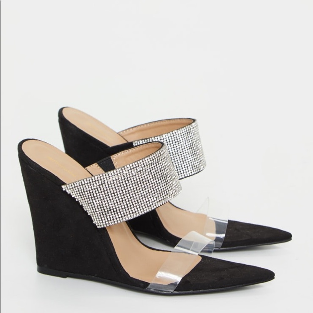 Black Diamond Strap Pointed Toe Wedge Heels ‼️New